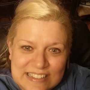 Meet your Posher, Loretta garr